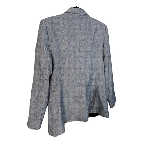 A Cavin Klein blazer in size 12 - Picture 6 of 6